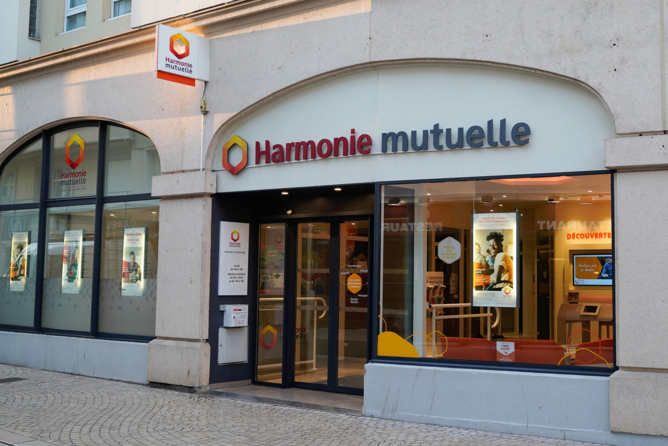 Harmonie Mutuelle souhaite collaborer avec un partenaire de confiance capable de concevoir des infographies de manière régulière (environ 5 fois dans l’année)